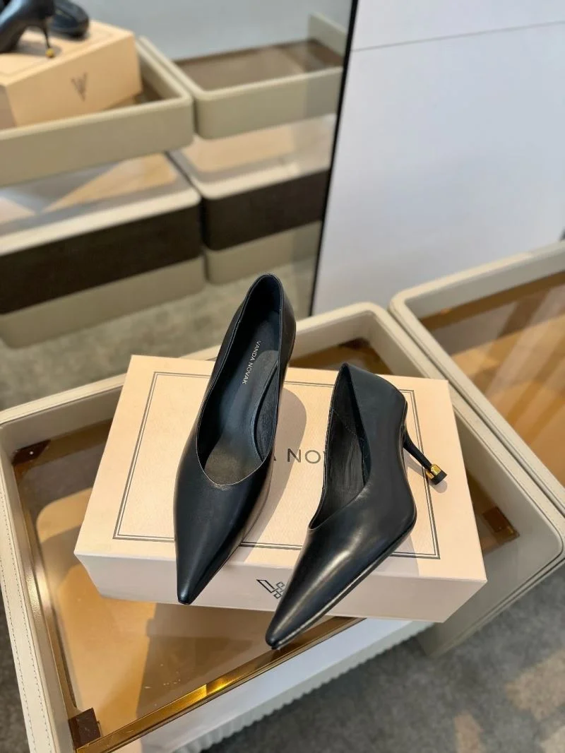 Soft Vanda Novak Shoes 5755
