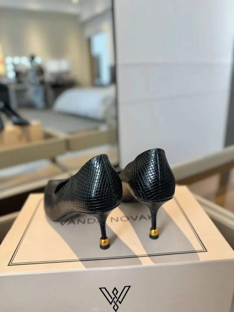 FashionForward Vanda Novak Shoes 5782