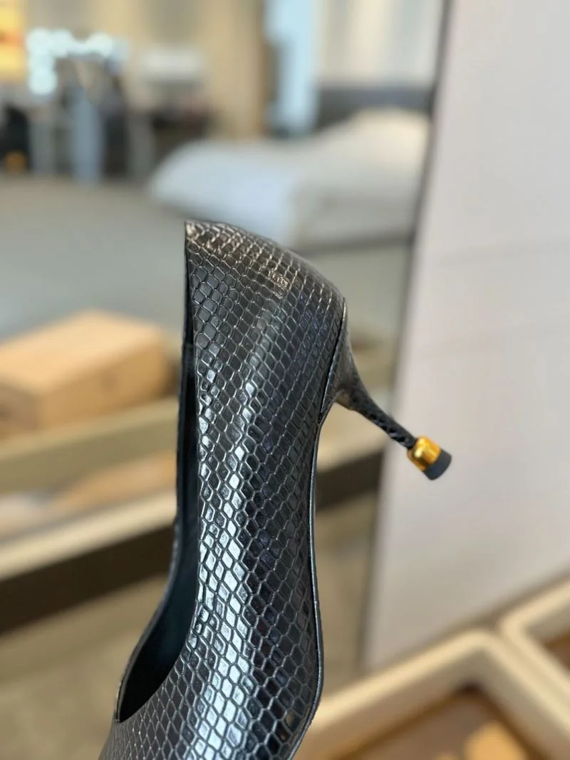 FashionForward Vanda Novak Shoes 5782