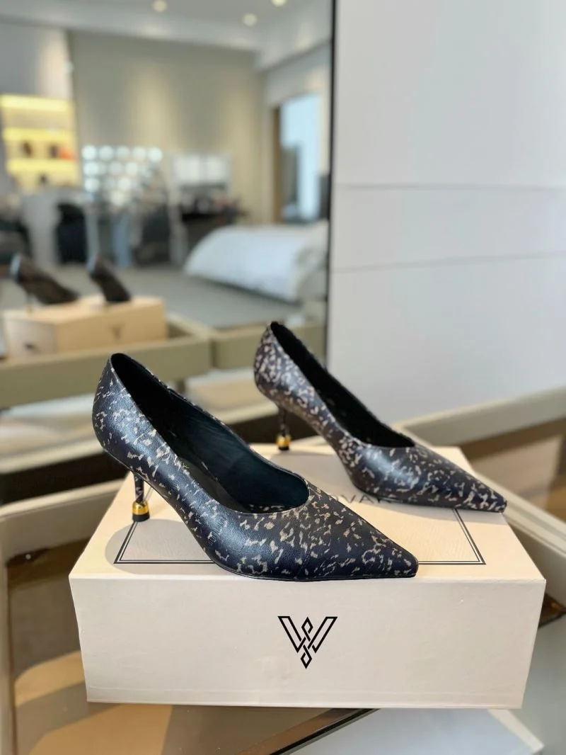 Unique Vanda Novak Shoes 5747