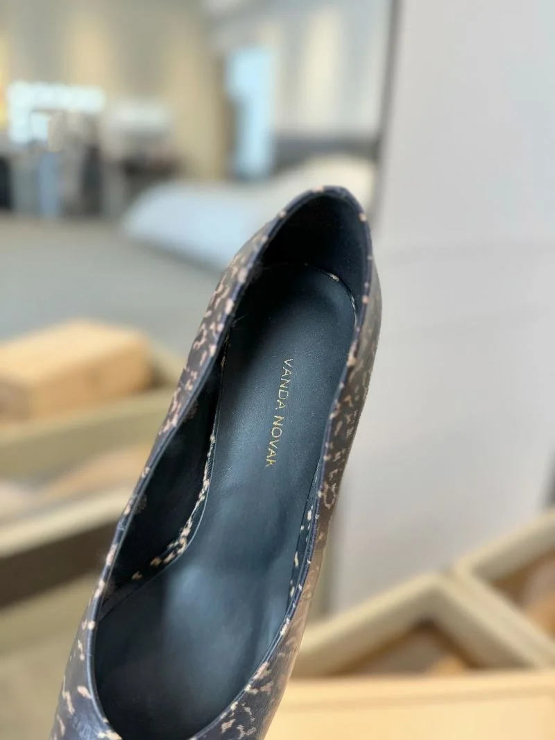 Unique Vanda Novak Shoes 5747