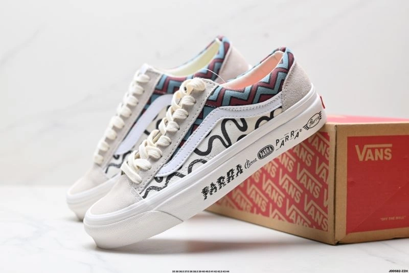 Functional Vans Shoes 2839