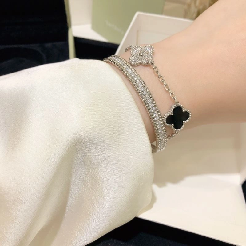 MultiPurpose Vca Bracelets 255449