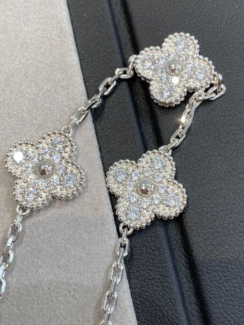 Packable Vca Bracelets 255444