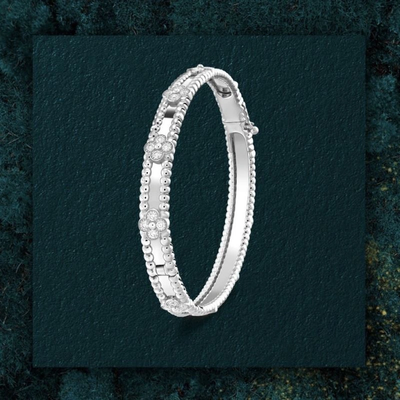 Vca Bracelets Functional 255450