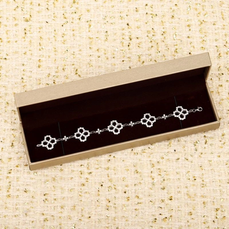 Stylish Vca Bracelets 255424
