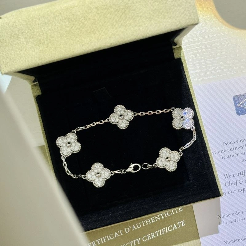 Vca Bracelets Compact 255525