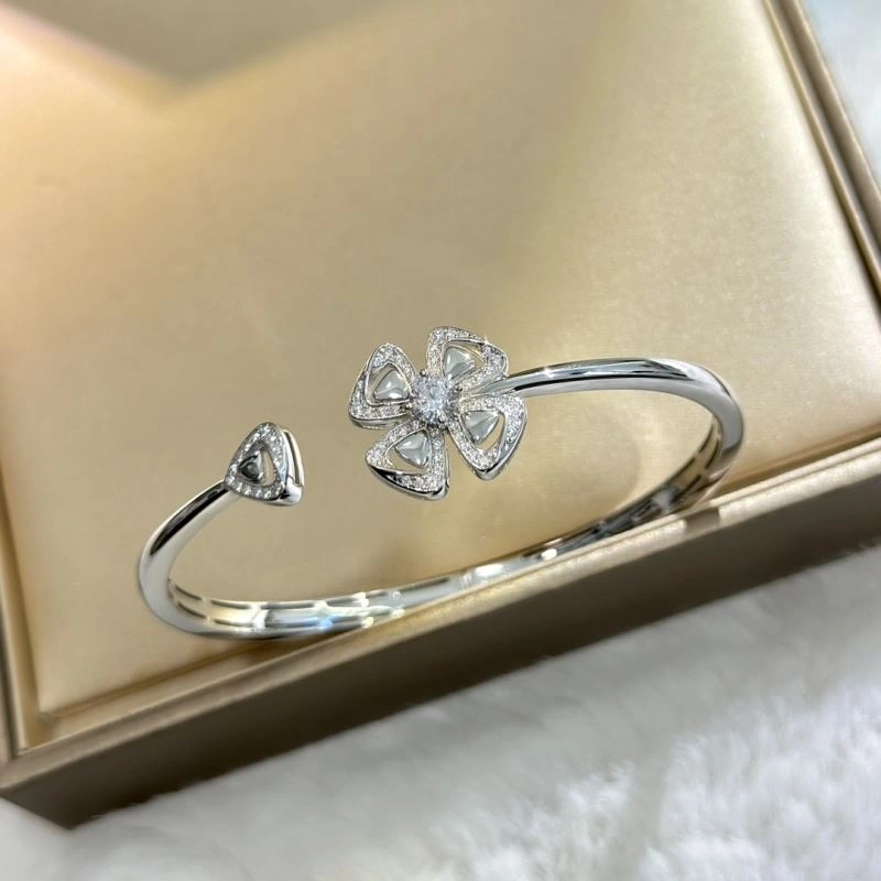 Vca Bracelets Seasonal 255537