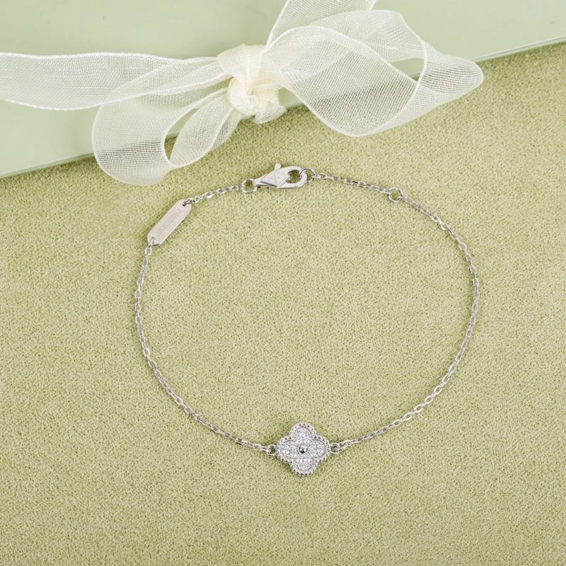 Vca Bracelets SoftTouch 255527