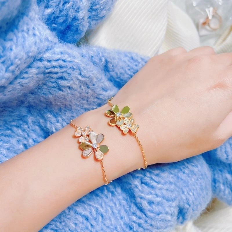 Vca Bracelets NewStyle 255543