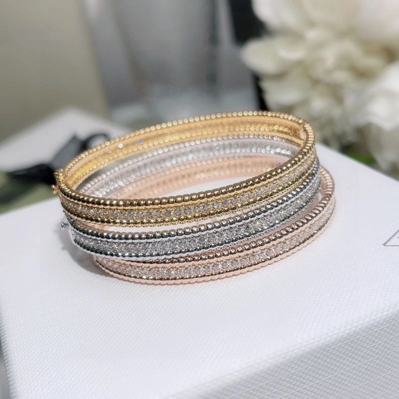 Supportive Vca Bracelets 255493