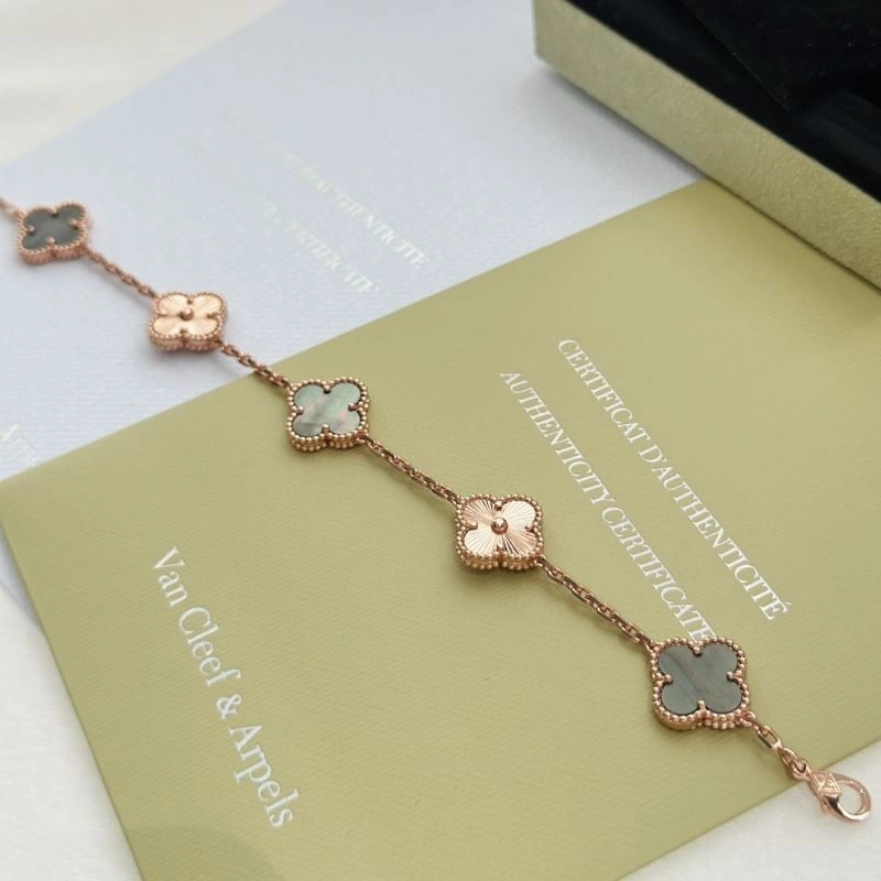 Vca Bracelets Trendy 254007