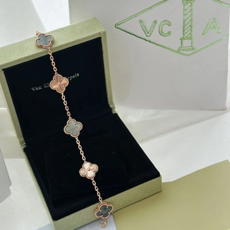 Vca Bracelets Trendy 254007