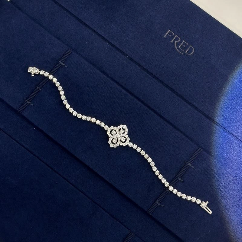 Minimalist Vca Bracelets 255500
