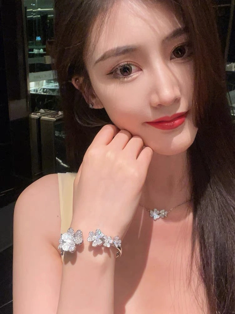 Vca Bracelets Neat 255490