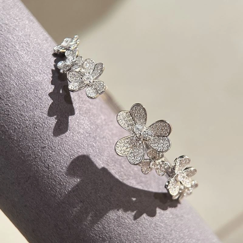 Vca Bracelets Neat 255490