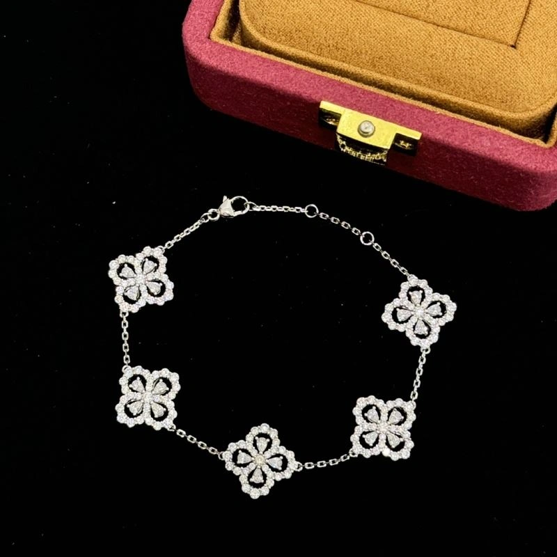 Vca Bracelets Original 255401