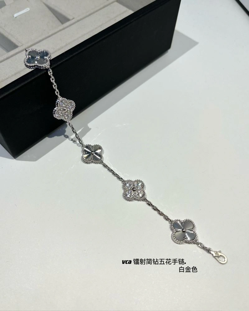 Vca Bracelets Bold 255410
