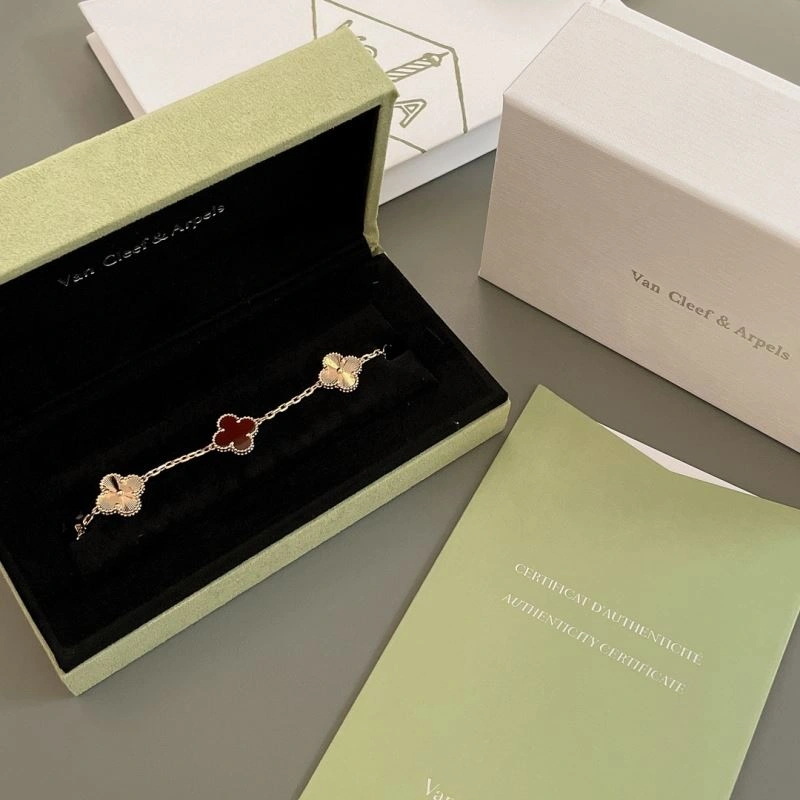 Vca Bracelets HighQuality 255327