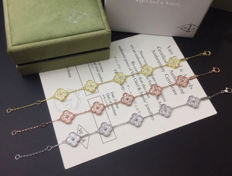 Vca Bracelets Casual 255343