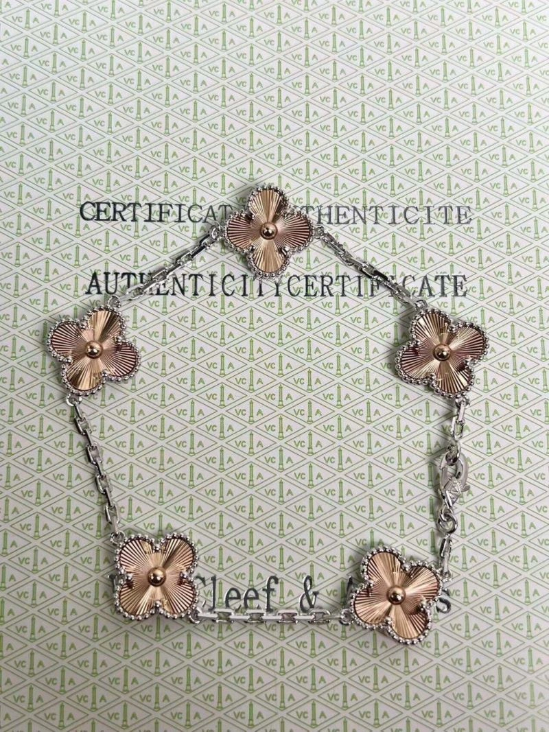 Trendy Vca Bracelets 255333