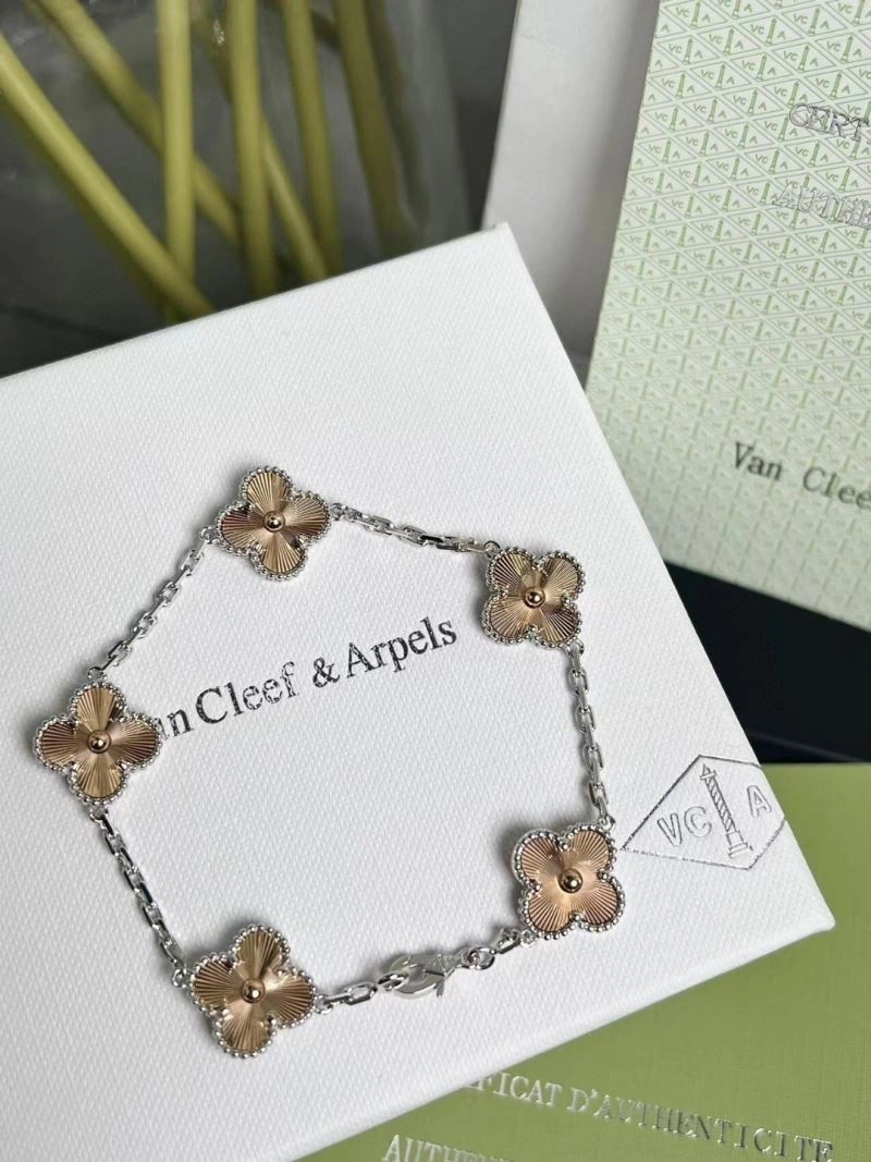 Trendy Vca Bracelets 255333