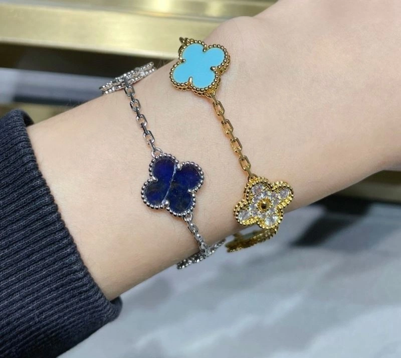 Vca Bracelets Classic 255307