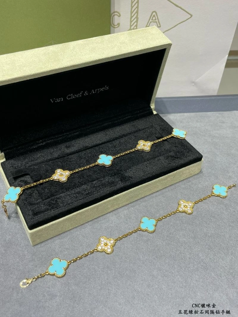Vca Bracelets Classic 255307