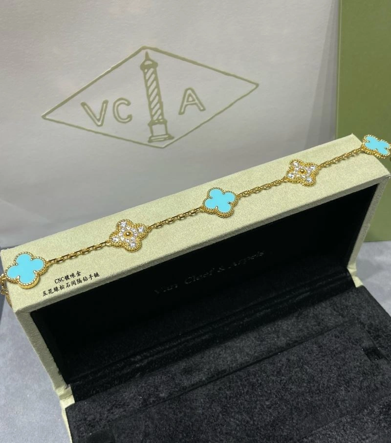 Vca Bracelets Classic 255307