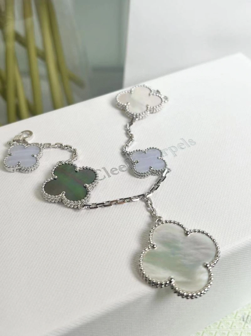 FreshLook Vca Bracelets 255278