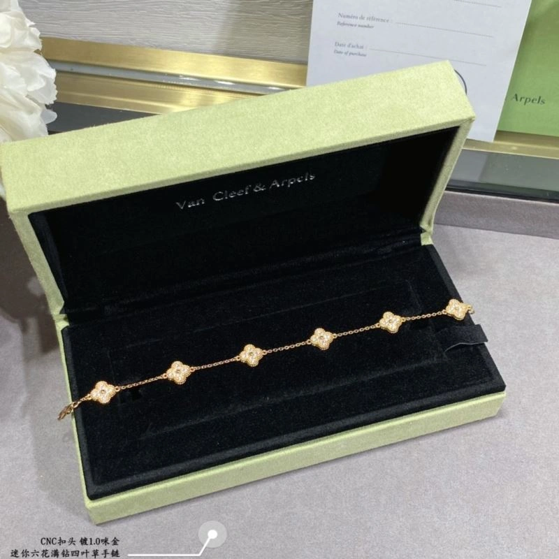 Flexible Vca Bracelets 255305