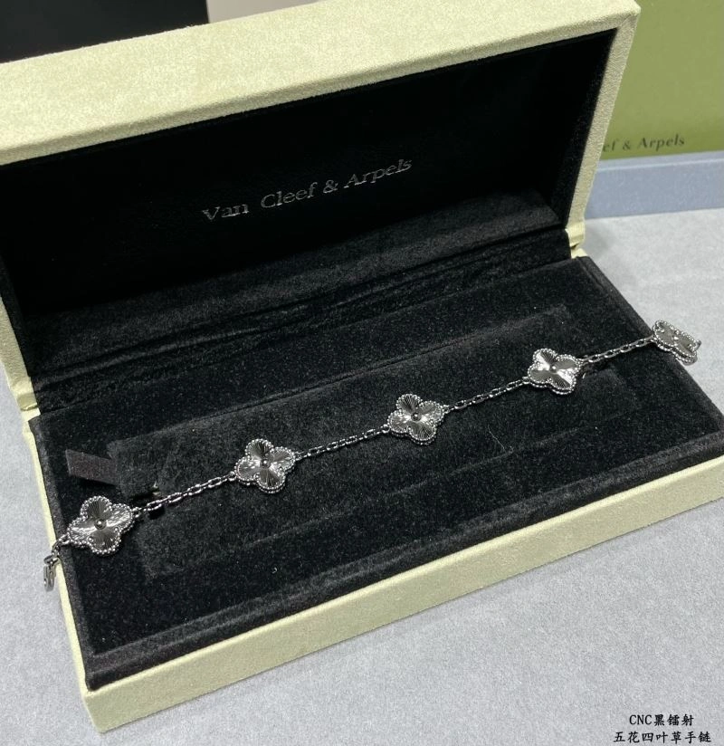 Vca Bracelets SoftTouch 255304