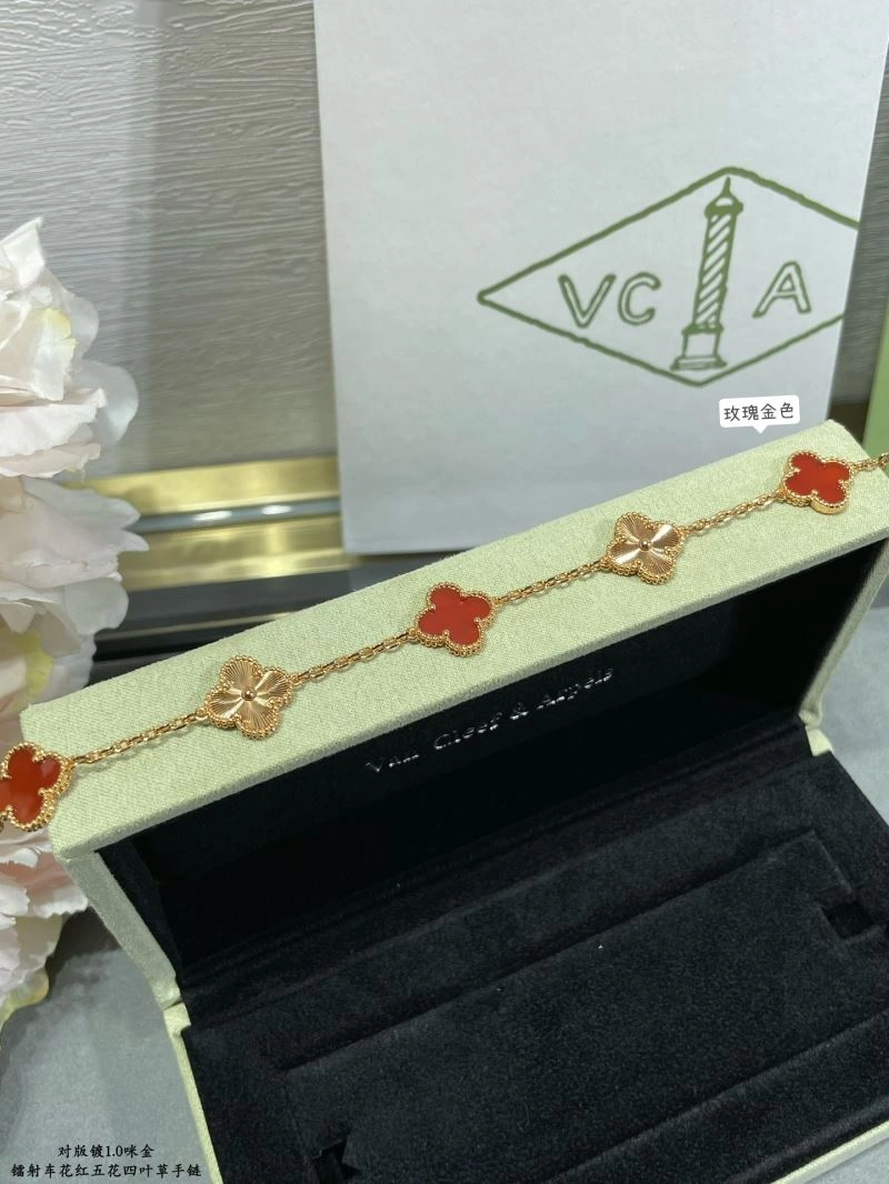 ComfortFit Vca Bracelets 255292