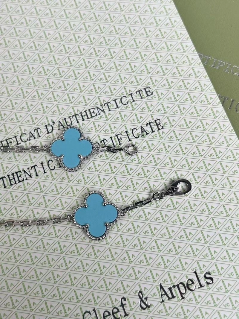 Vca Bracelets Soft 255069