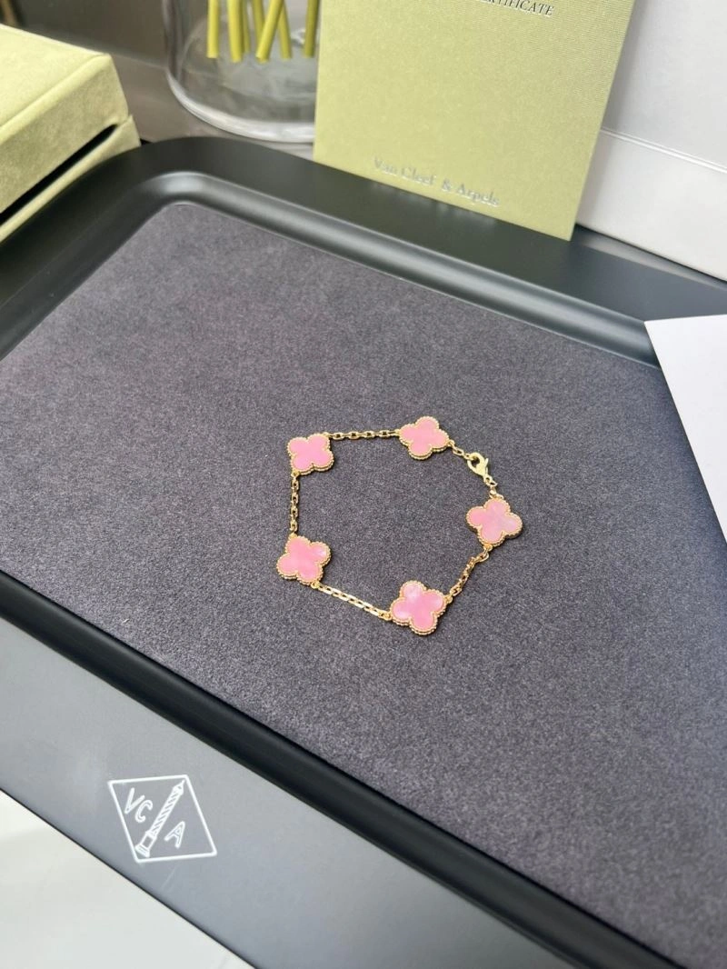 Vca Bracelets Reliable 255087