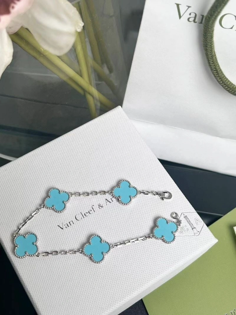 Comfortable Vca Bracelets 255080