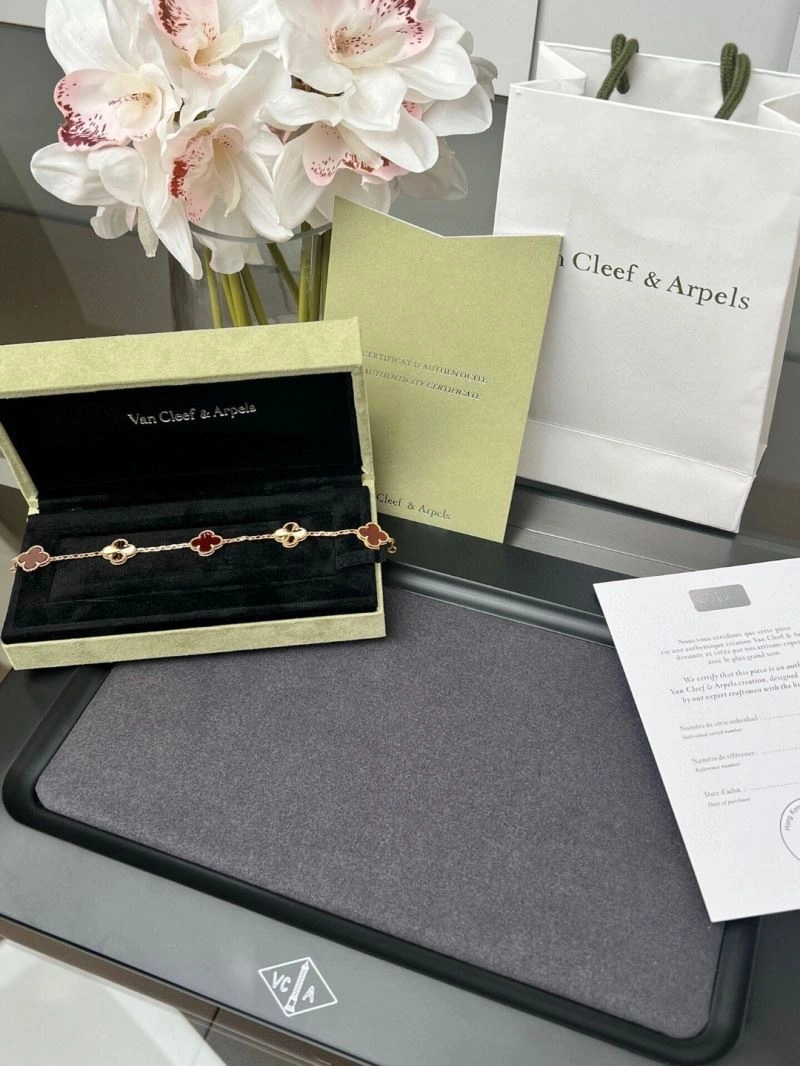 Practical Vca Bracelets 255063