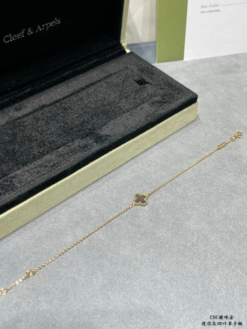 Vca Bracelets Minimalist 255057