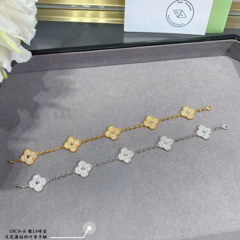 Vca Bracelets HighQuality 255055