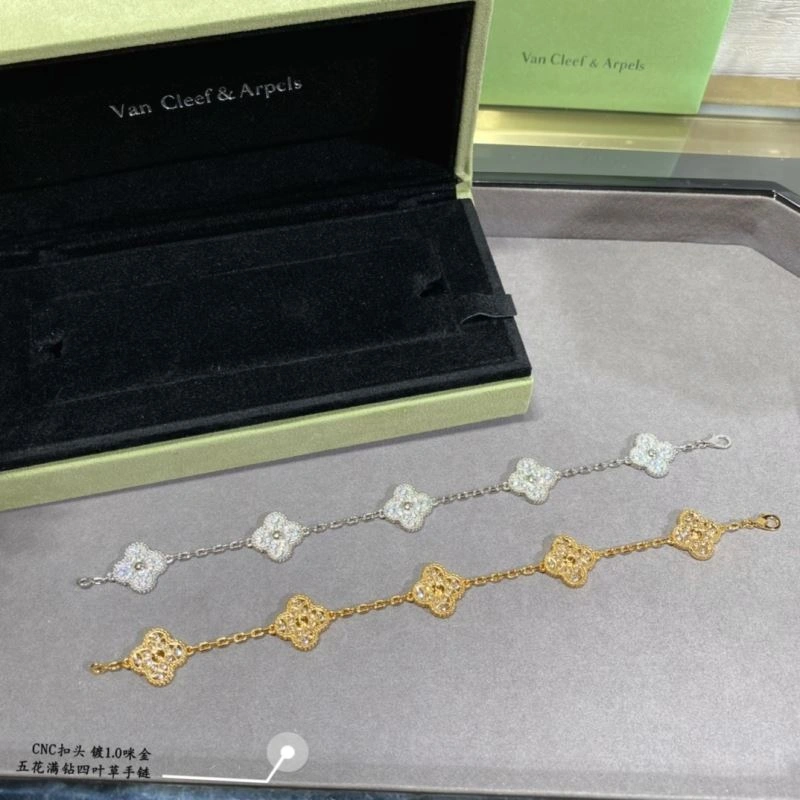 Vca Bracelets HighQuality 255055