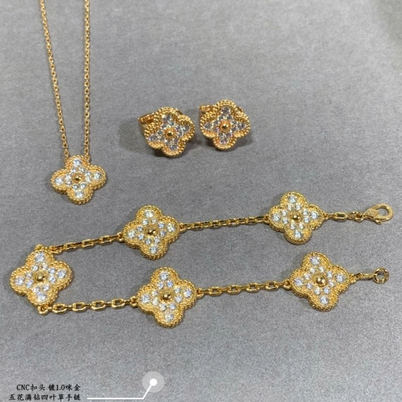 Vca Bracelets HighQuality 255055