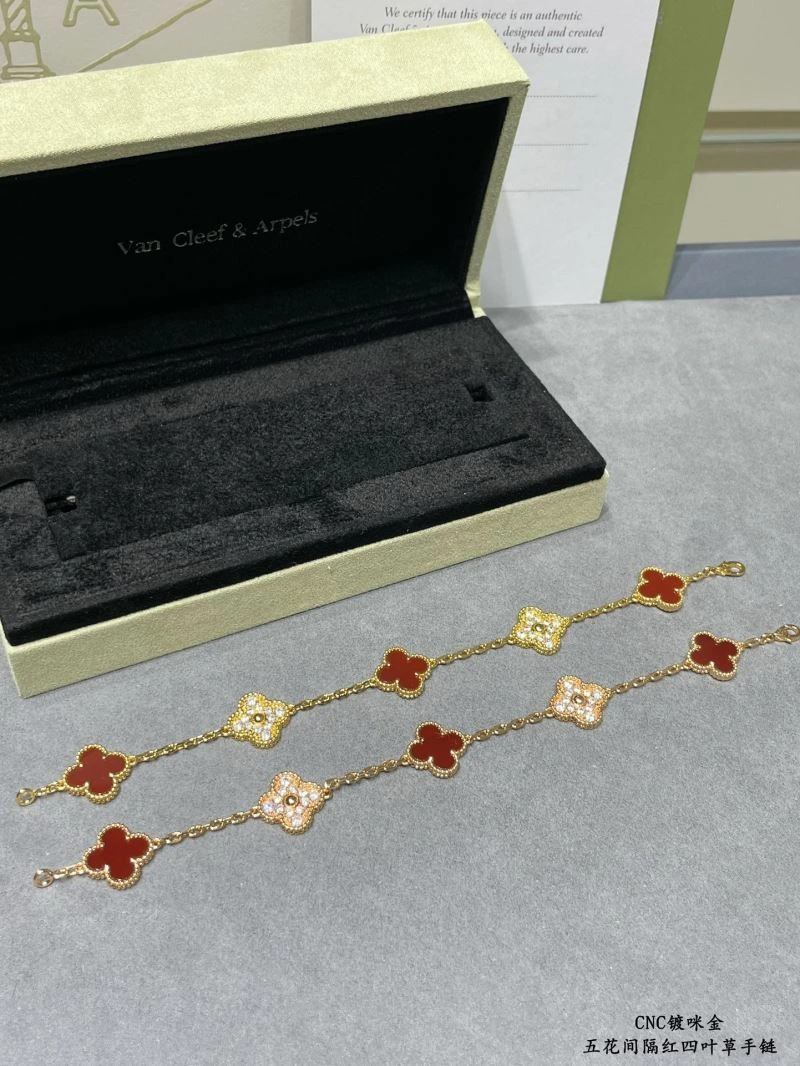 Vca Bracelets Efficient 255046