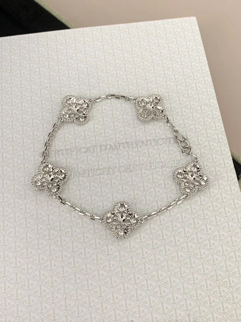 Breathable Vca Bracelets 255047