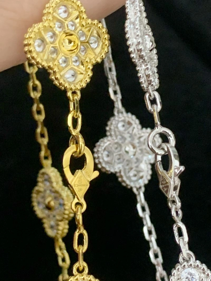 Breathable Vca Bracelets 255047