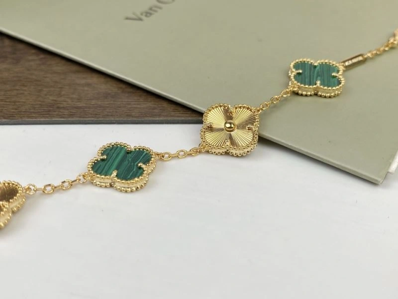 Vca Bracelets WellDesigned 254000