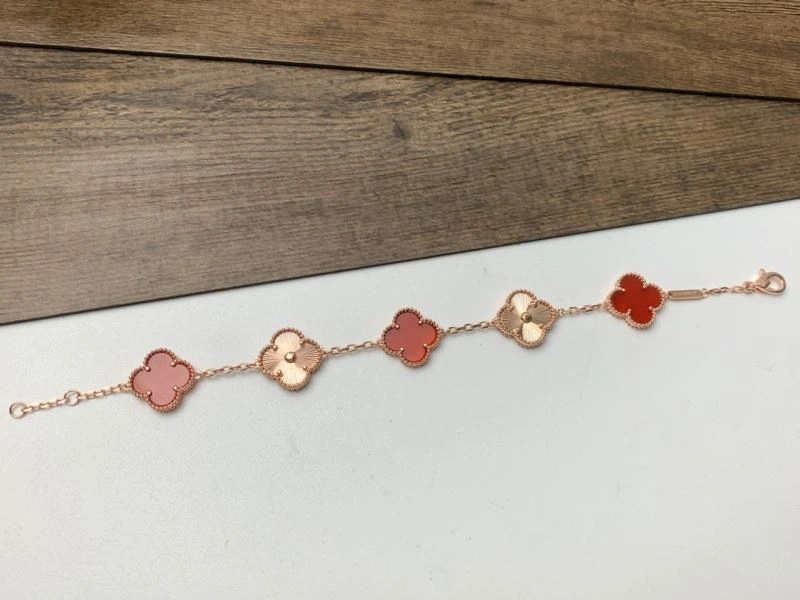 Durable Vca Bracelets 255029