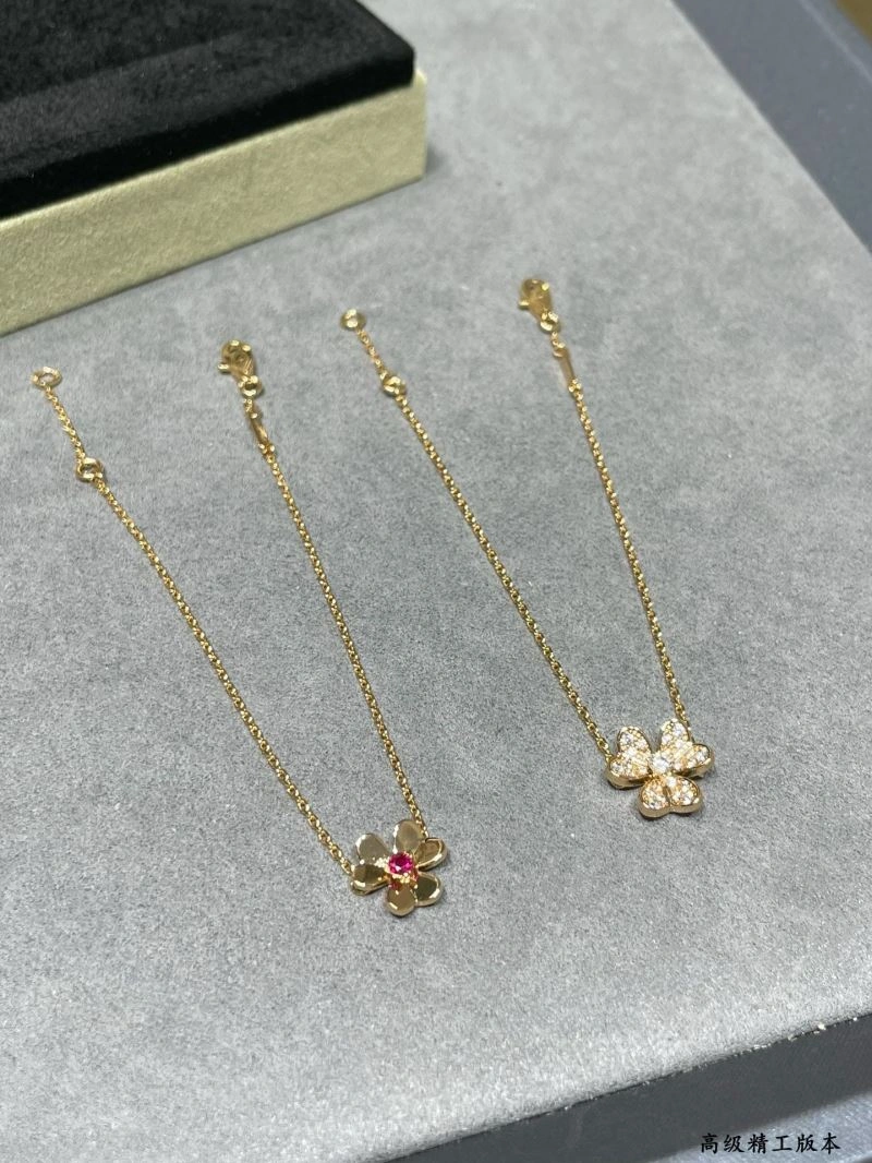 Affordable Vca Bracelets 255044
