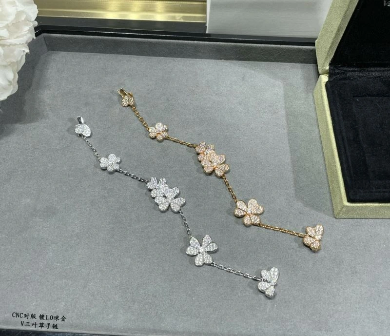 Vca Bracelets OnTrend 255036