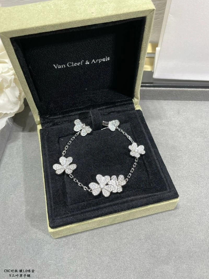 Vca Bracelets OnTrend 255036