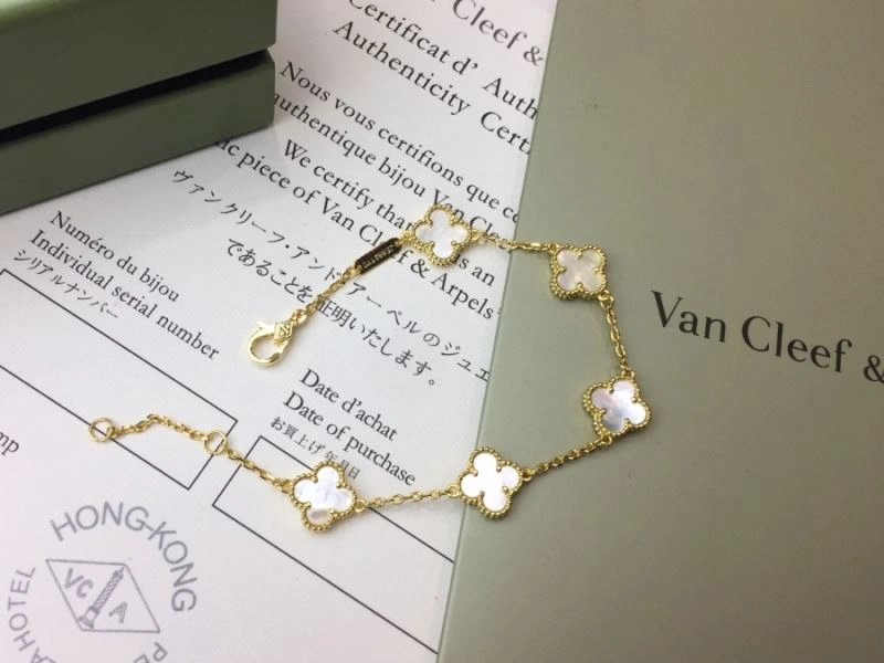 HighQuality Vca Bracelets 255033